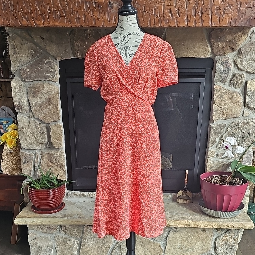 Red Ditsy Floral Wrap Style Midi Dress L